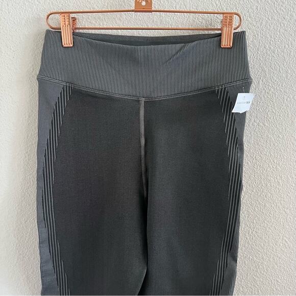 NWOT Good American Gray Compression Active Leggings Pants Size 3 / 4 - Picture 5 of 10
